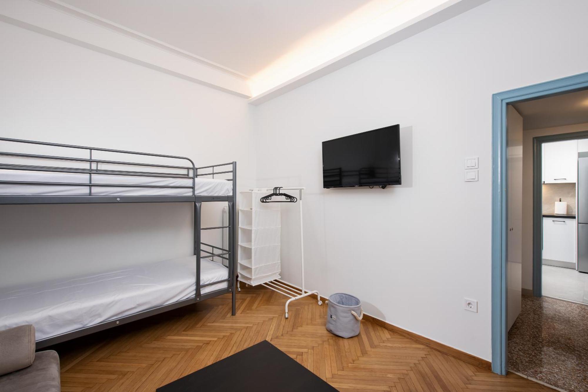 Philos At Nikis - Two Bedroom In Plaka Atina Dış mekan fotoğraf